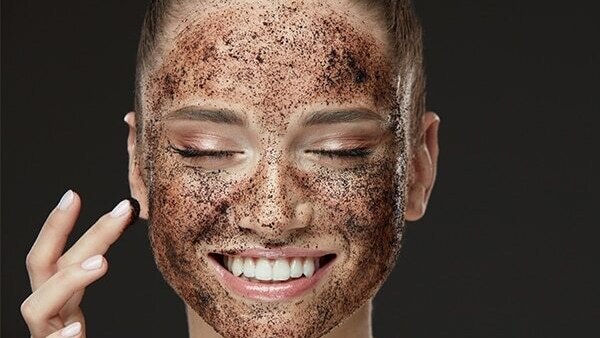 How to do a chocolate facial at home