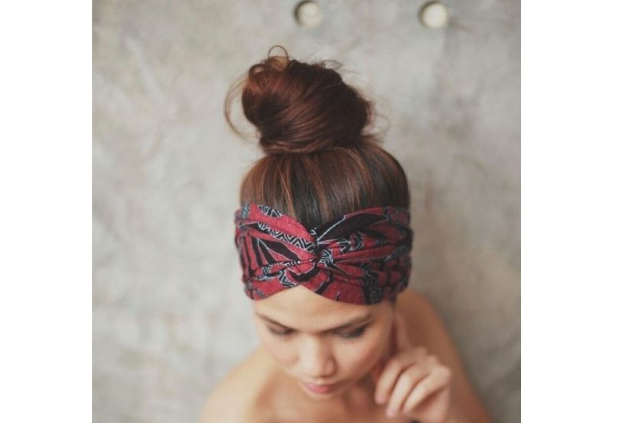 Low messy bun with knotted headband