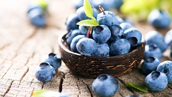 How to use antioxidants in your skincare routine?