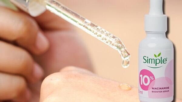 Hexylresorcinol for dull skin