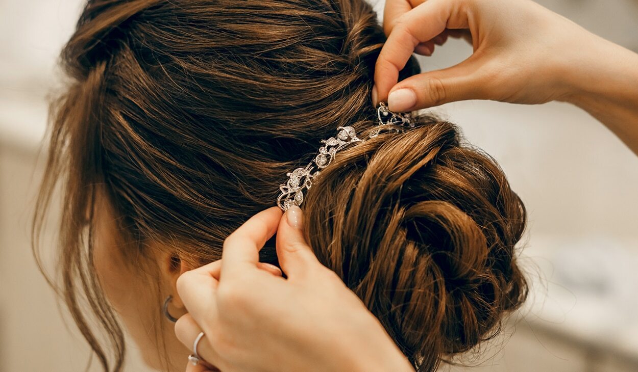 6 Gorgeous Party Hairstyles That Will Make Heads Turn!