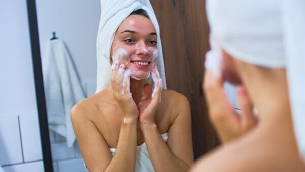 FAQs for comedonal acne