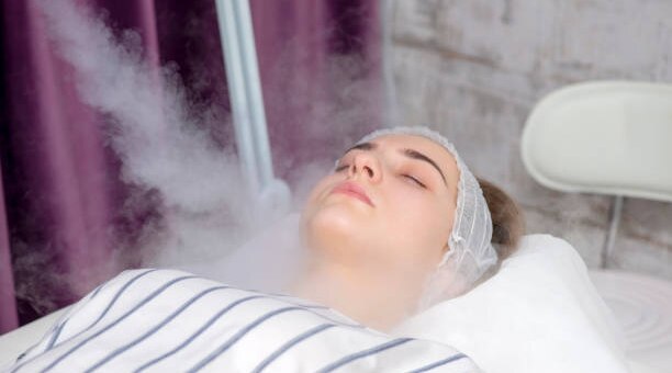 How To Use A Facial Steamer At Home?