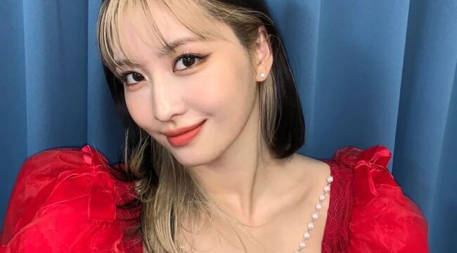hair colour trends 2022 tresemme spray