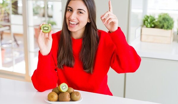 7 Kiwi Fruit Benefits For Skin That Will Have You Stocking Up On This Magic Food