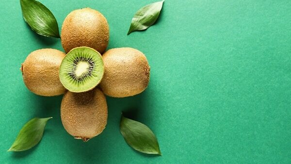 Kiwi fruit benefits for skin #7: Prevents premature ageing