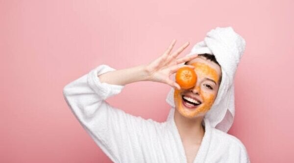 vitamin c and mandarin for glowing skin