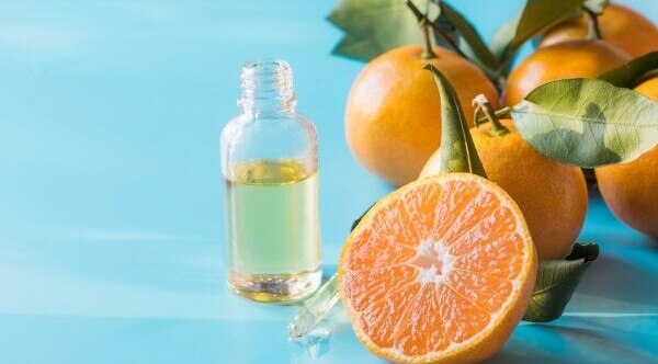 vitamin c and mandarin for glowing skin