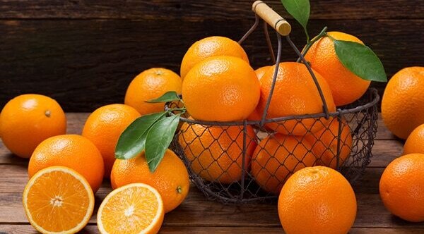 What is the proper diet when treating dark circles?