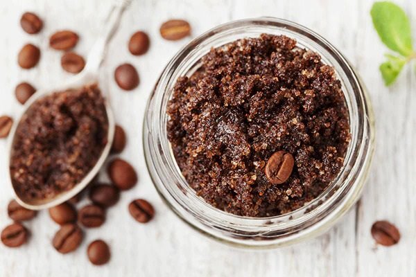 how to exfoliate woman face scrub