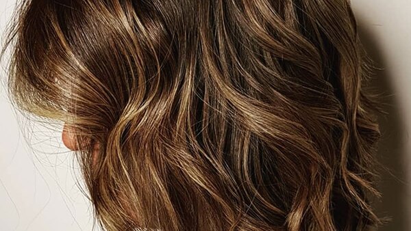 FAQs about black hair with highlights