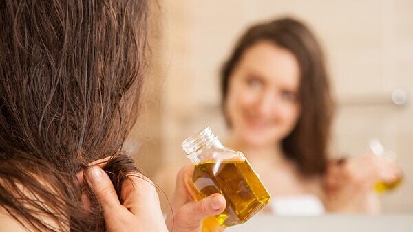 FAQs about pimples on forehead