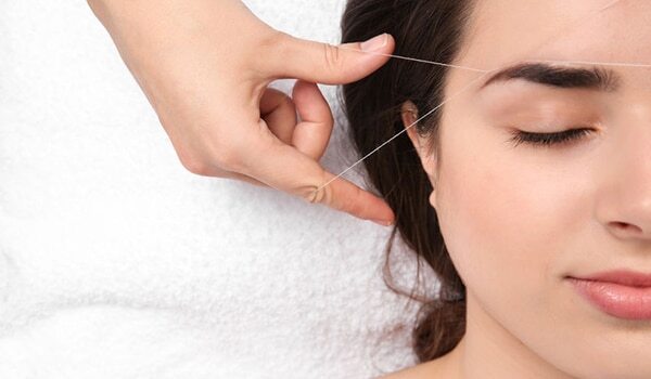 Everything You Need To Know Before Your First Eyebrow Threading Appointment