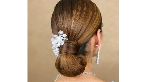 FAQs about engagement hairstyle
