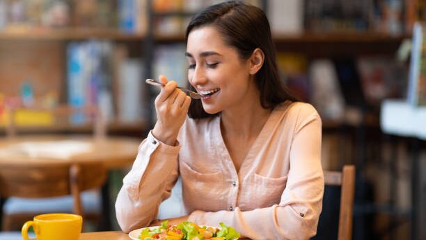 Tips for Glowing Skin: From Diet to Skincare