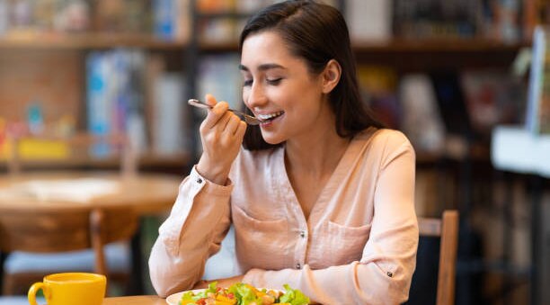 Tips for Glowing Skin: From Diet to Skincare