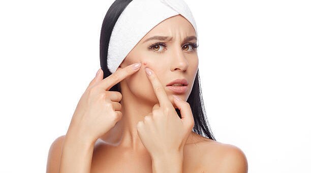 Tips On How To Get Rid Of A Pimple Before A Big Event