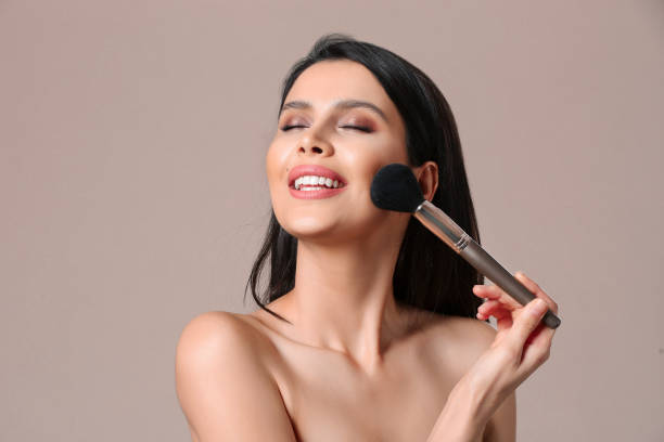 Best Foundation Shades For Warm Undertones: Top 5