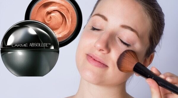 Best Foundation Shades for Warm Undertones | Top 5