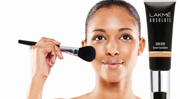 Best Foundation Shades for Warm Undertones | Top 5
