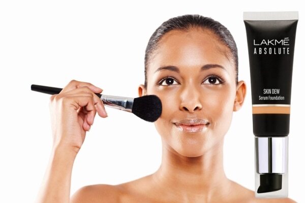 Best Foundation Shades for Warm Undertones | Top 5