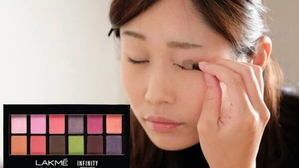 Makeup for Sensitive Skin: Gentle and Effective Routine