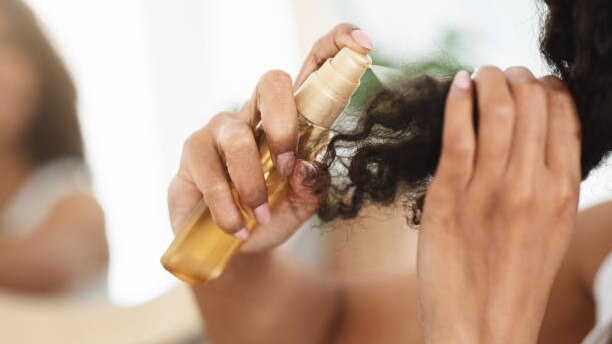 How to Get Thicker, Fuller Hair with the Best Hair Regrowth Oils