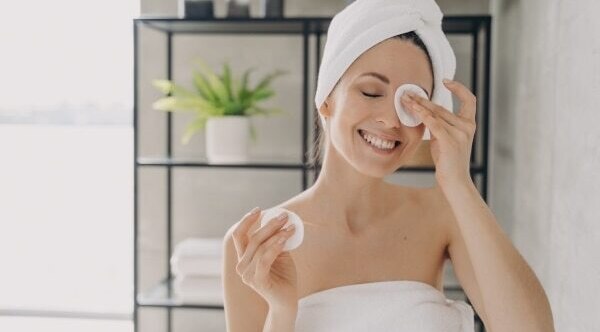 Face Slugging Enhanced by Aloe Vera