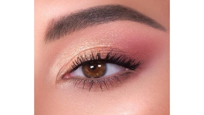7. Pink Smokey Eyes