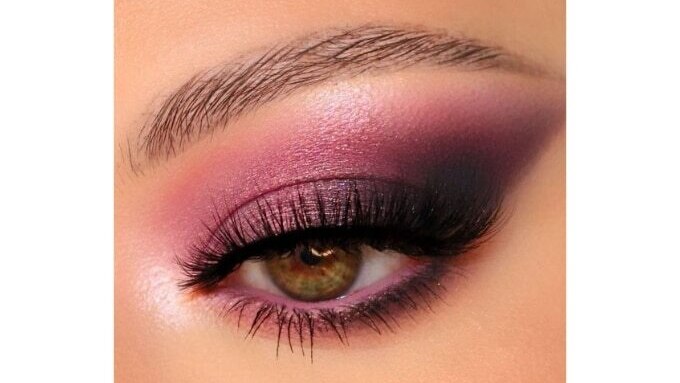 7. Pink Smokey Eyes
