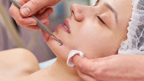 Some precautionary measures you need to follow before getting a facial