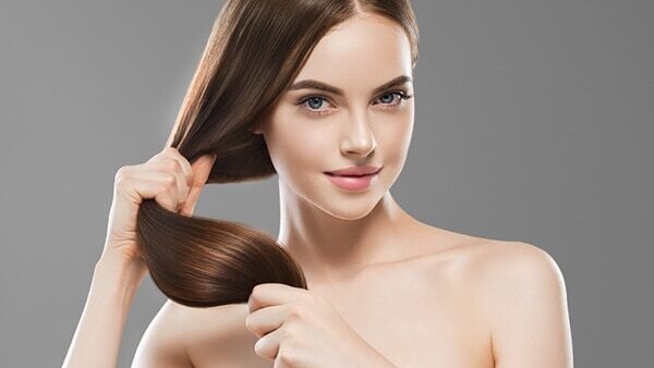 Black pepper helps to strengthen hair