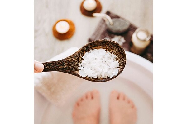 Dr. Niketa’s everyday tips to prevent dry feet and heal cracked heels