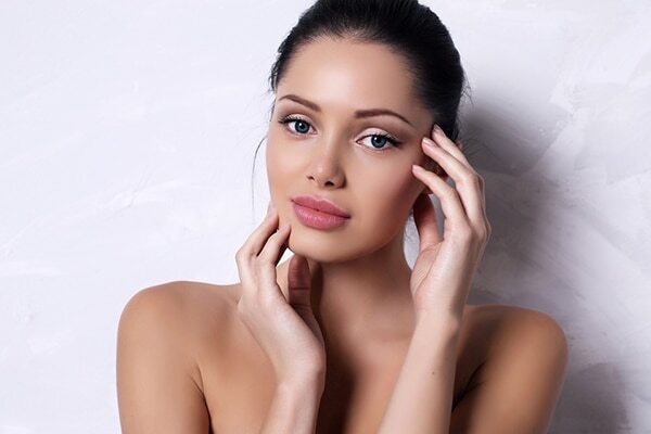 Frequently asked questions about benefits of vitamin C for the skin: