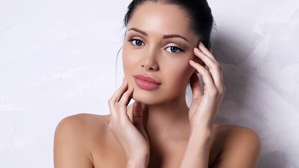 Frequently asked questions about benefits of vitamin C for the skin: