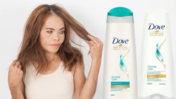 Ways to Add Moisture Back into Your Hair | Top 5