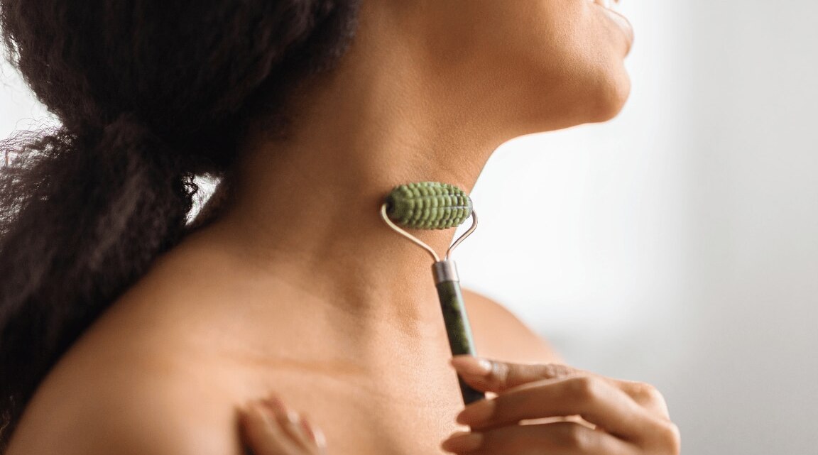 Don’t Risk Your Neck! Here’s Why You Should Invest In Décolletage Care