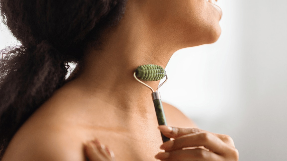 Don’t Risk Your Neck! Here’s Why You Should Invest In Décolletage Care