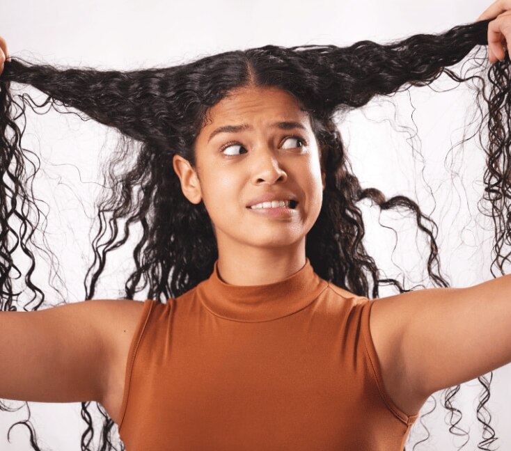 Image of Frizzy Hair? Worry not! We’ve curated a routine using hair masks and serums to tame your mane!