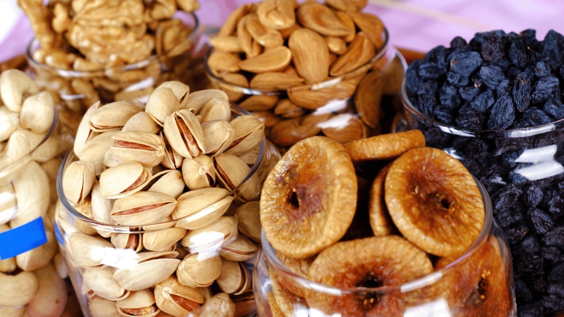 Image of Celebrate Without the Bloat: Smart Eating Tips for a Guilt-Free Diwali