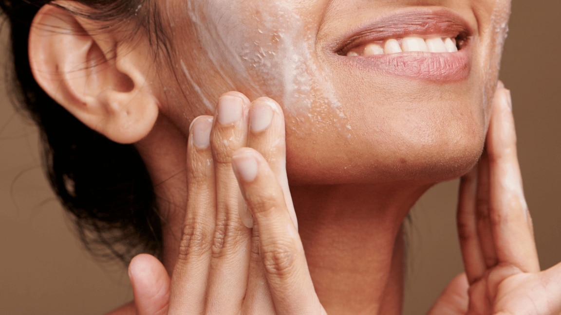 Fall Beauty Skin Care Routine You Must Switch to as We Enter Winter