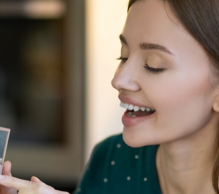 Image of Beauty Tips from Bots: Can You Trust an AI Influencer with Your Skin?