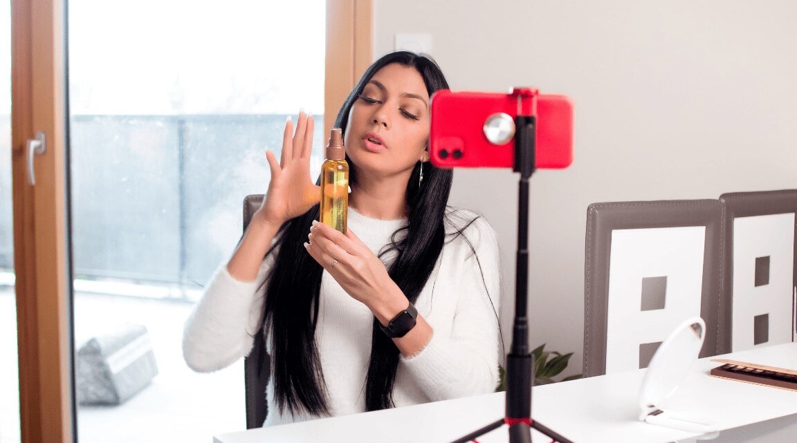 Social Media’s Impact On The Beauty Industry: Do We Love It?