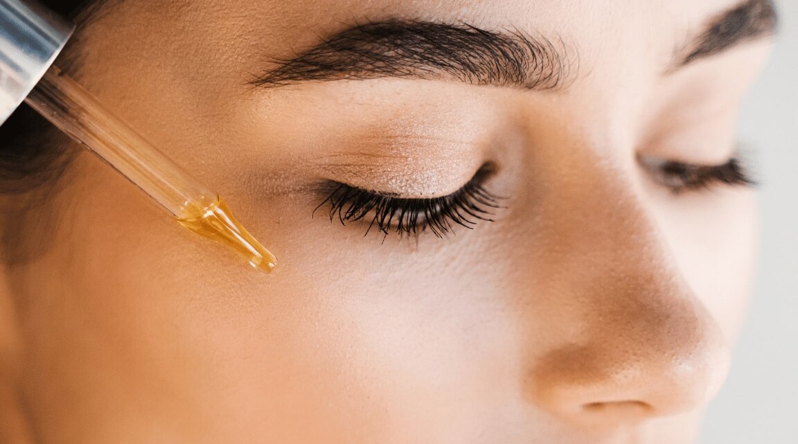 Hydrating Ingredients to Look for in Makeup Primers for Dry Skin Makeup