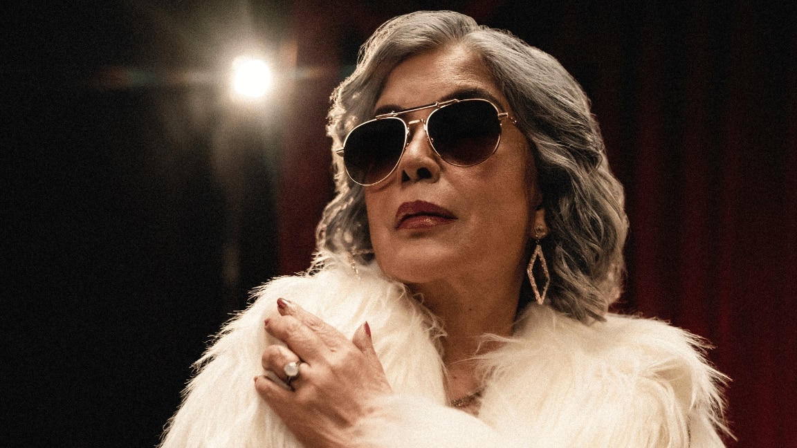 Image of Zeenat Aman and Her Pursuit of Beauty