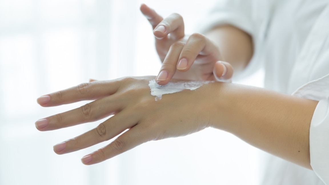How to Choose the Right Oil-Free Moisturizer for Your Skin Type?