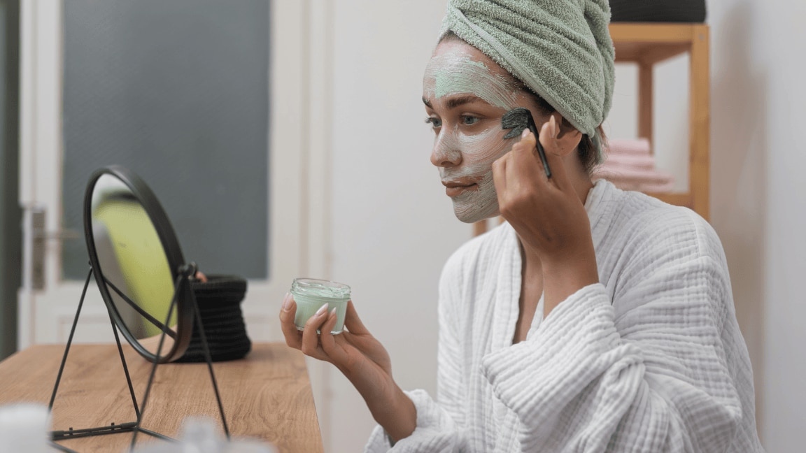 How to Make a Homemade Face Pack: Top Ingredients for Glowing Skin