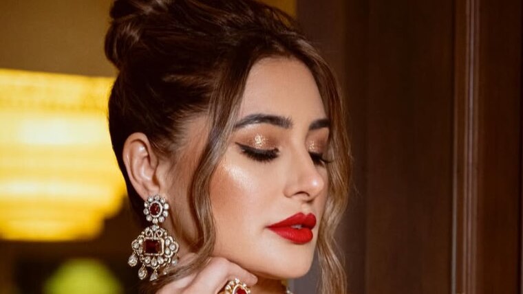 article-image
