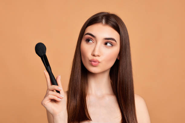 Loose Vs Setting Powder And How To Apply It