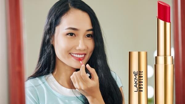 Work-appropriate Makeup Looks | Top 5